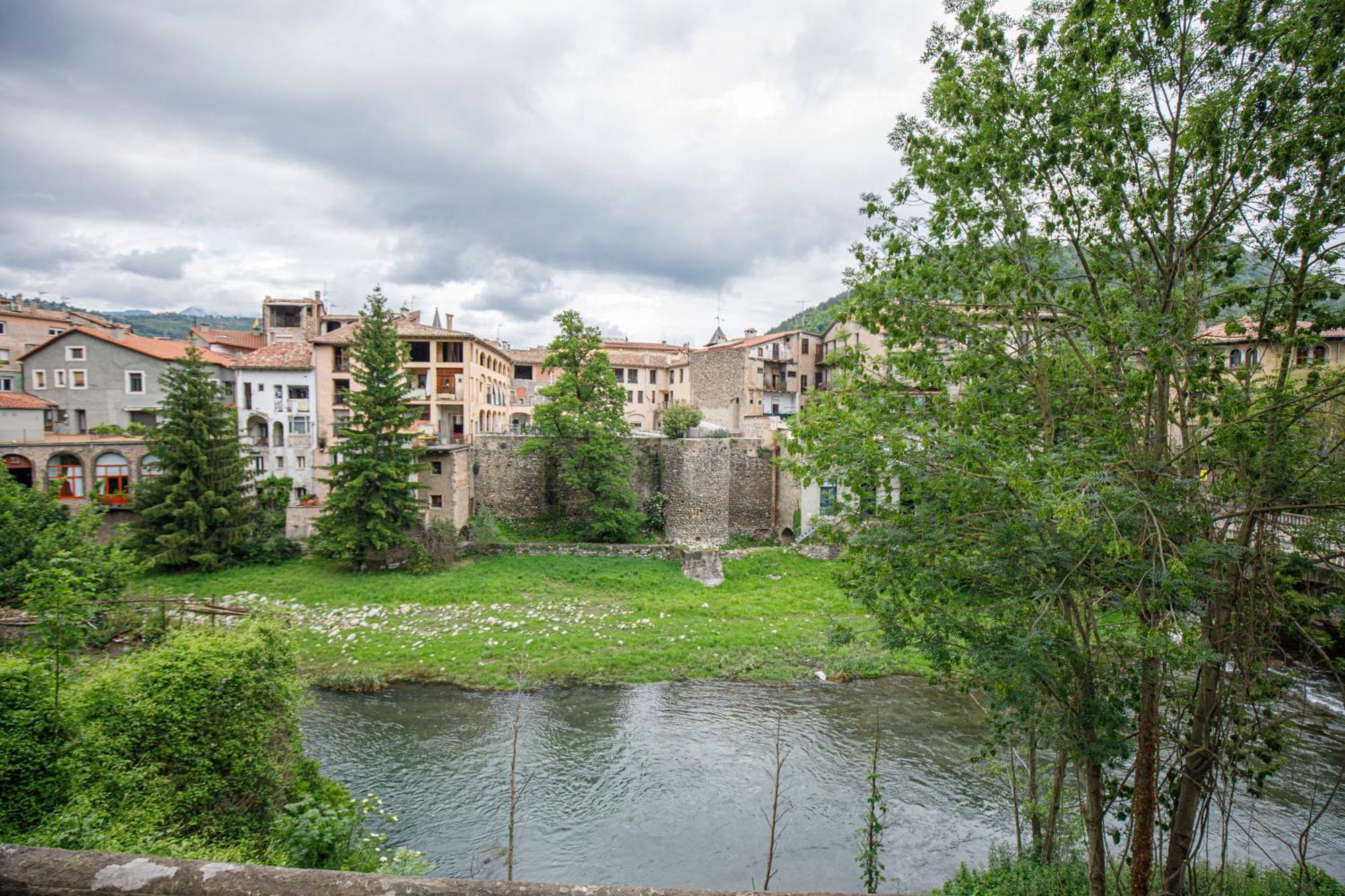 Ferienwohnung Centric Ripoll Exterior foto